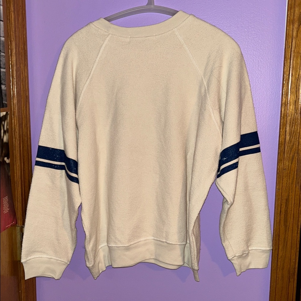 NWT Daydreamer Aerosmith Sweatshirt - Picture 4 of 4